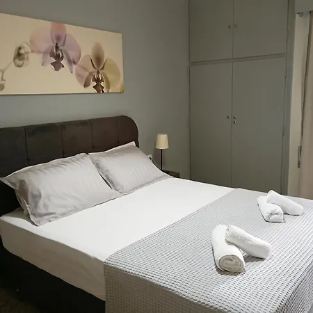 Sunny Living Loutráki