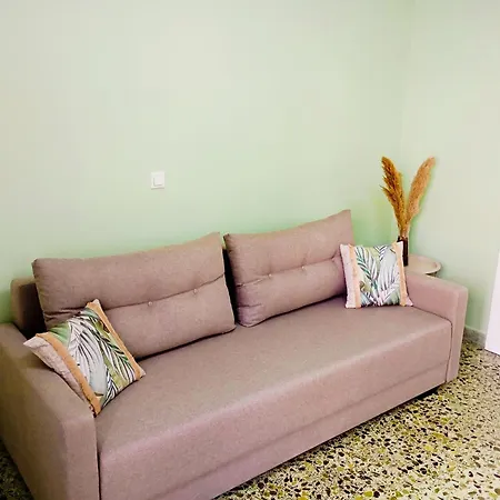 Sunny Living Loutráki