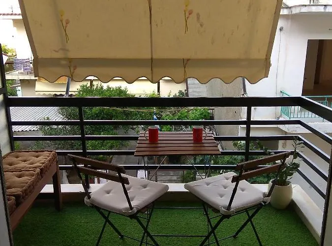 Sunny Living Loutráki